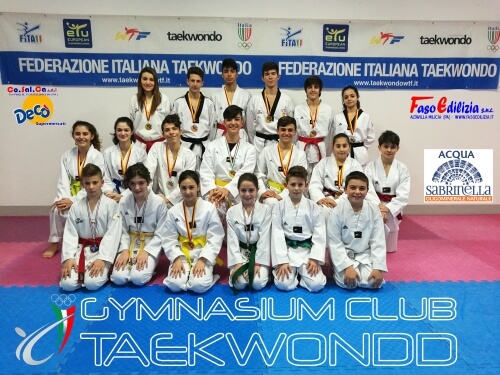 Foto di gruppo Gymnasium Club Taekwondo