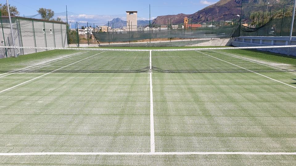Finalmente fruibile il campo da tennis comunale di Altavilla Milicia