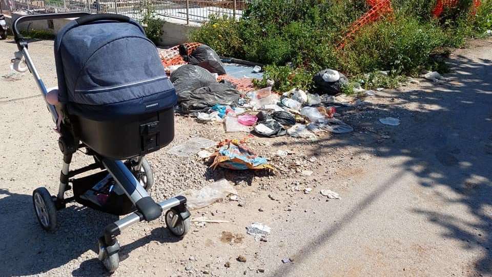 Contrada Chiesazza Sperone invasa dai rifiuti