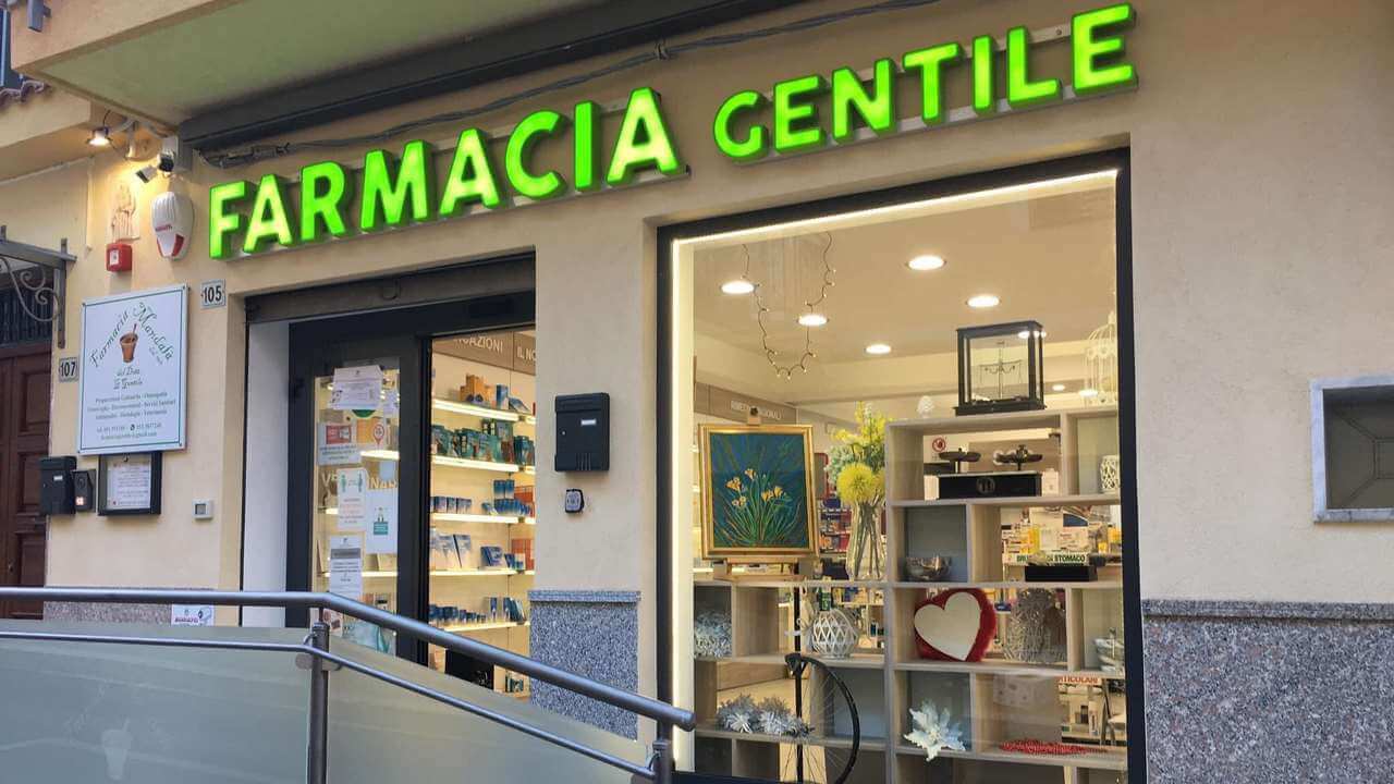 Campagna vaccinale Covid-19 anche nelle farmacie