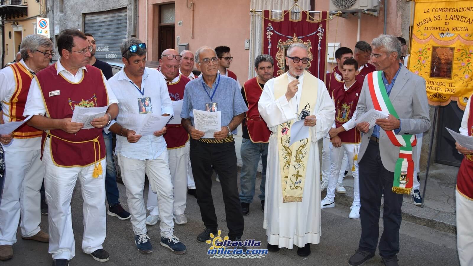Cerimonia benedizione del legname del carro trionfale