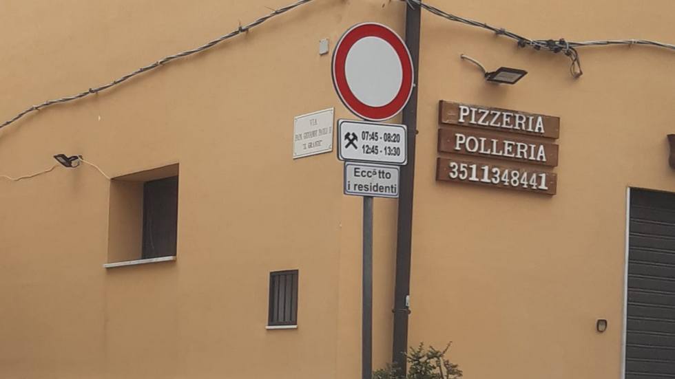 Divieto di transito in via Papa Giovanni Paolo II