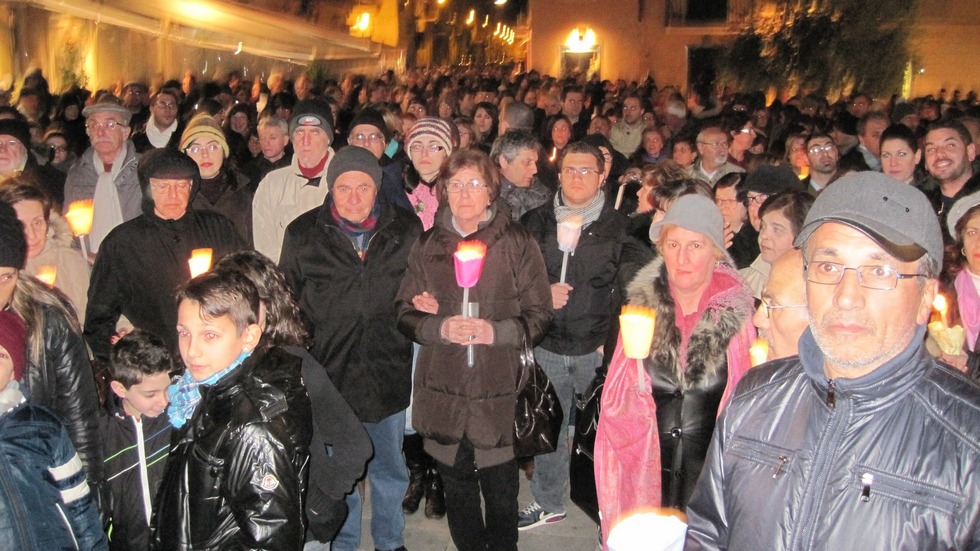 Oggi pomeriggio la fiaccolata contro il crack organizzata dalla Consulta giovanile