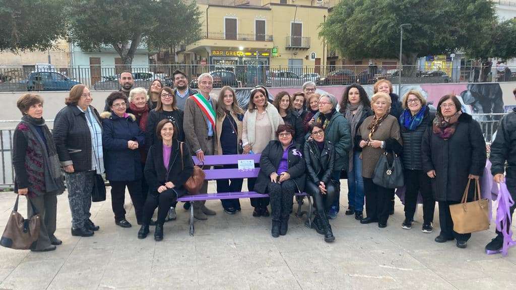 Inaugurazione panchina sindrome fibromialgica