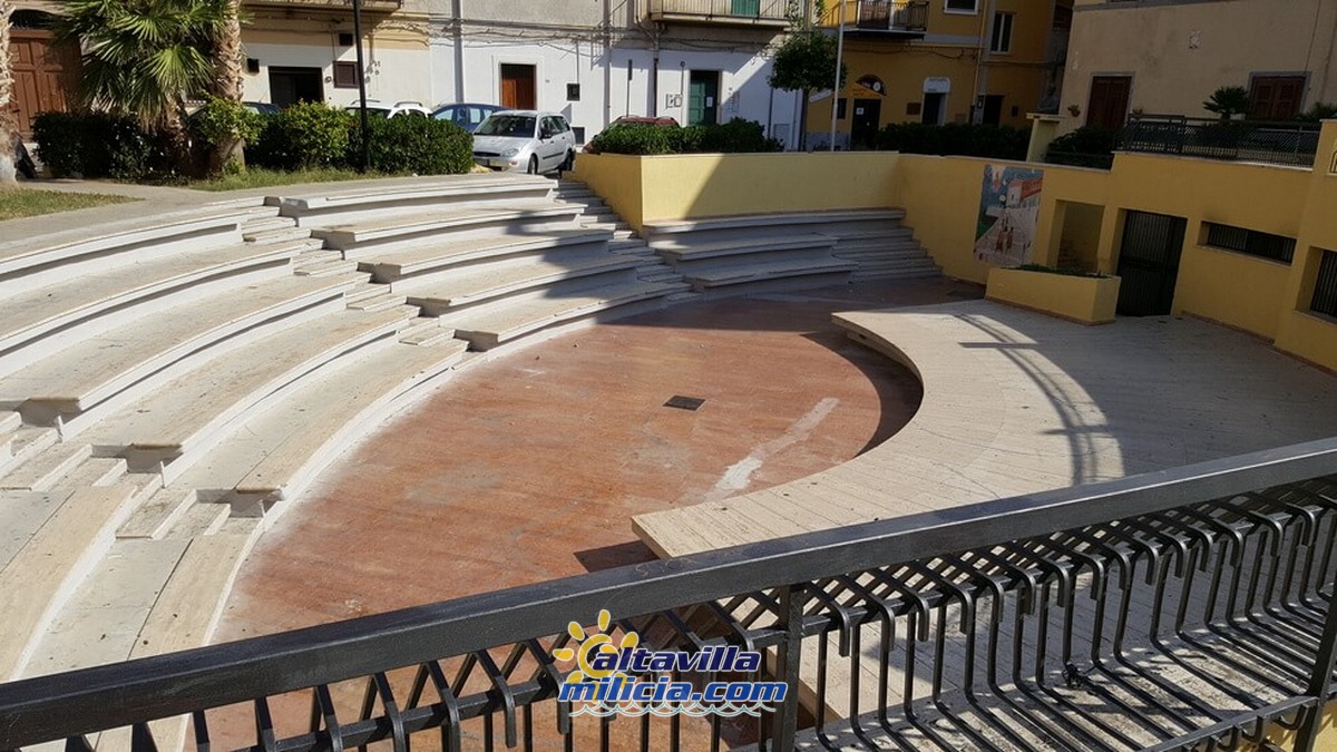 Fino a tutto settembre c il divieto di stazionamento in Piazza Matrice