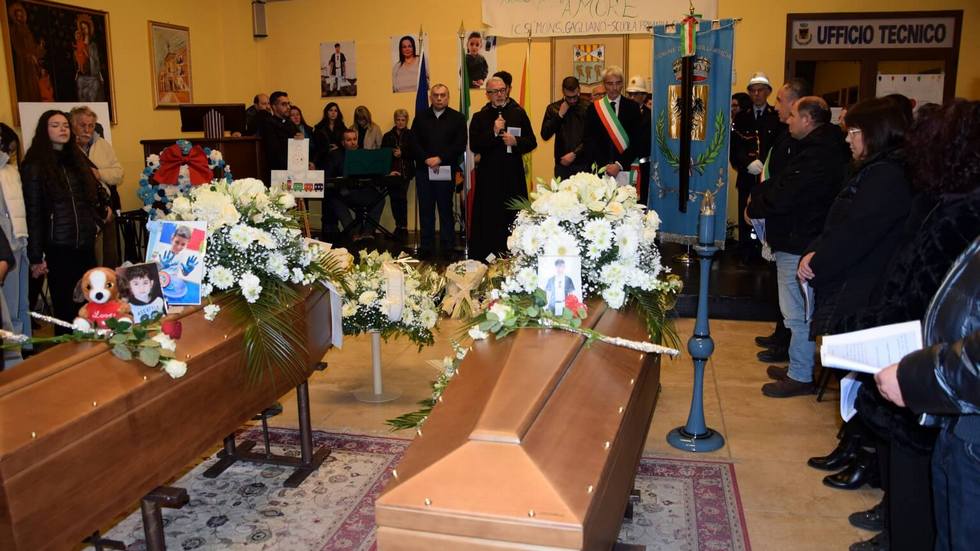 Giovanni Barreca, Sabrina Fina e Massimo Carandente rinviati a giudizio