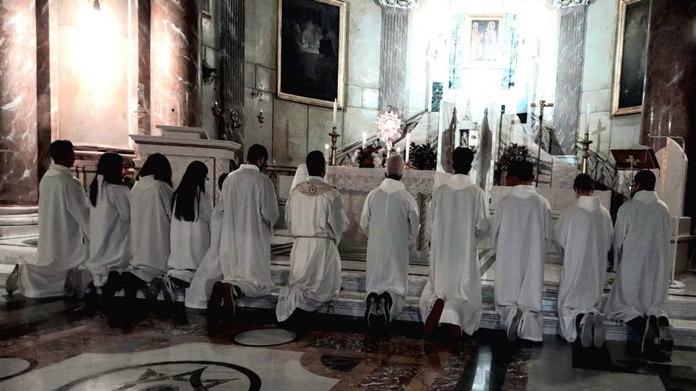 Veglia di preghiera per Antonella, Kevin ed Emanuel nella Basilica di Altavilla