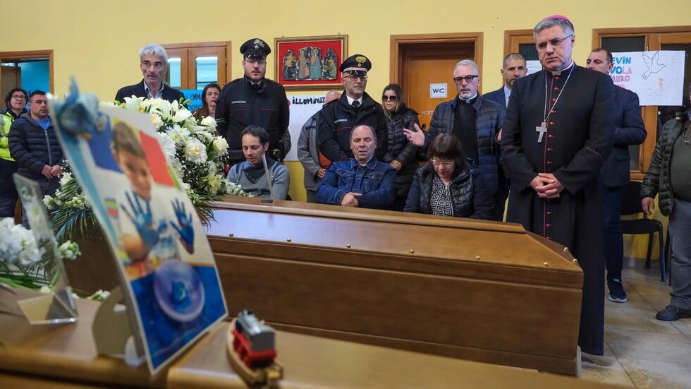 L’Arcivescovo invita alla preghiera dopo i recenti fatti