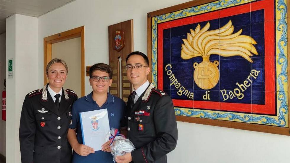 Altavilla Milicia, Federico celebra i Carabinieri nella tesina di terza media