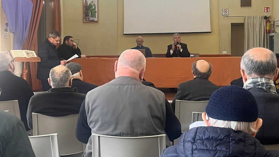 Incontro di Clero del V vicariato con il Vescovo Corrado sul nuovo Progetto catechistico