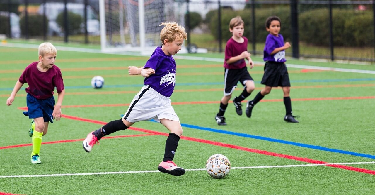 Corsi gratuiti di calcio tenuti dallAsd Tennis Friends, nellanno 2022/23